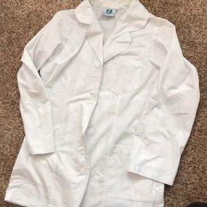 Adar white short Lab Coat size Small round collar